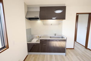 メゾン薫 C202号-6