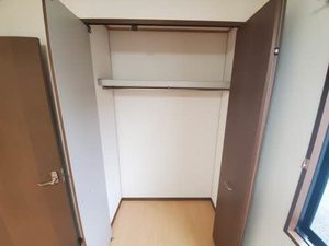 ルミエール一宮 C101号-7