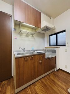 メゾン・ド・ルミエール A101号-7