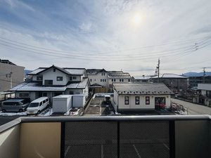 メゾン・ド・ルミエール A202号-14