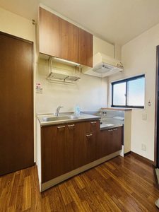 メゾン・ド・ルミエール B203号-7