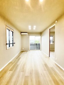 Ｆルミエール A202号-2