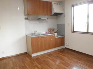 フォーレス安曇野 C101号-8