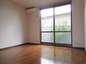 フレグランス前田 0111号-2