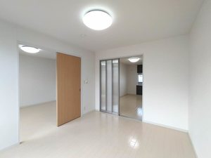 フォーレスオーク B201号-3