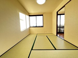 シャーメゾンエテルノ A202号-9