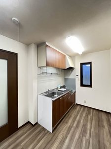 フォーレスエデン A202号-2