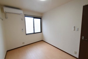 ディアス今枝 B102号-9