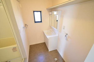 グローリア B101号-13