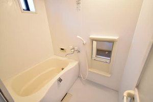 グローリア B102号-11