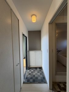 ミレニアム 0102号-3