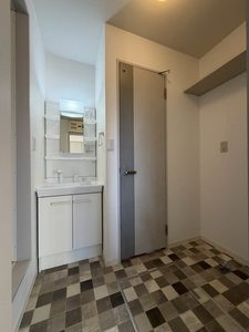 ミレニアム 0102号-4