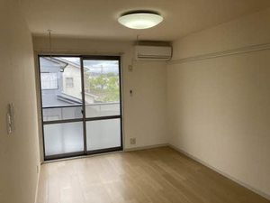 ディアス泉本町 A201号-2