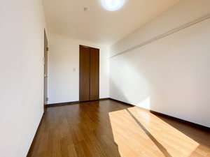 セレーノ鳥羽見 B102号-6