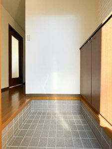 セレーノ鳥羽見 B102号-15