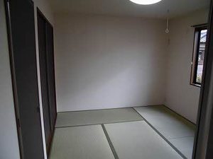 パセオ野神 C102号-3