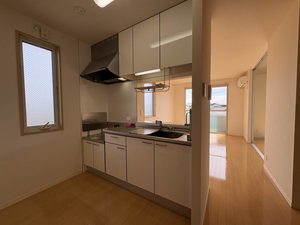 レーヴェンＤ 0201号-4