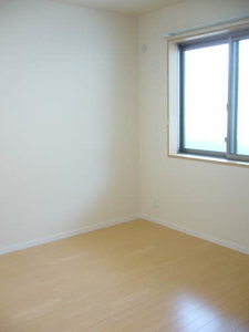 メゾン・ド・リッツ弐番館 B106号-6