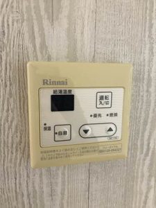 エスポワール E102号-3