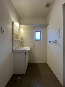 キャメル　ヴィラーチェ 0201号-13