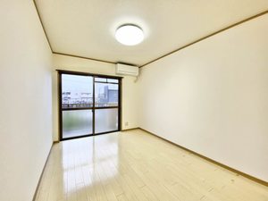 ロイヤルコート伏見 0201号-8