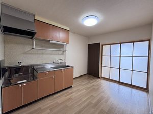 サープラスⅡリネアリス花ノ木 0202号-2
