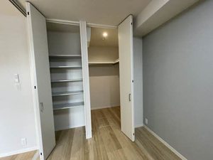 シャーメゾン・レヴィア 0106号-8