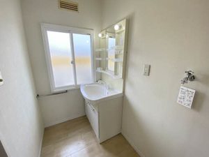 ラプラスゆう W202号-4