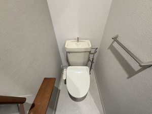 ドリームメゾン A102号-8