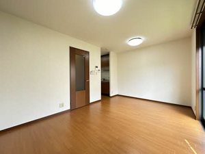 グリーンコート B103号-2