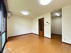 グリーンコート B103号-3