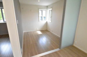 Ｇｒａｎ　Ｌｅ　Ｒｉｒｅ（グラン　ル　リール） 0103号-3