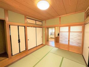 采女町東川一戸建-5