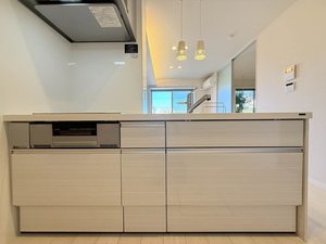 アビタシオン上小松 0102号-4