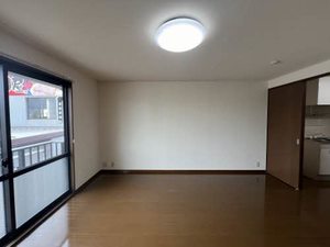 ヴィラージュＷｅｓｔ 0203号-4