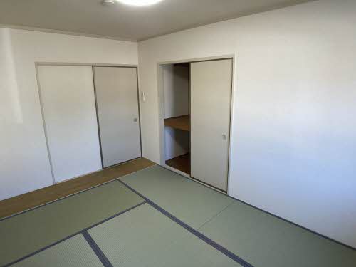 フレグランス牛川 A102号-4