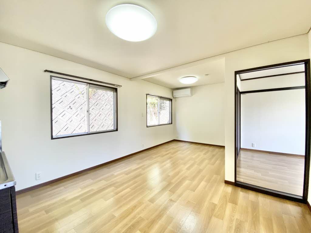 タウニイエード B102号-4