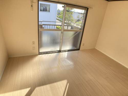 スカイピア緑ヶ丘 B202号-2