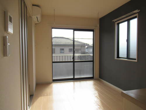 サンビレッジ石川 A201号-2