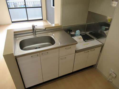 サンビレッジ石川 A201号-4