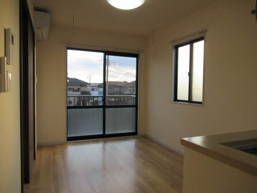 サンビレッジ石川 B201号-2