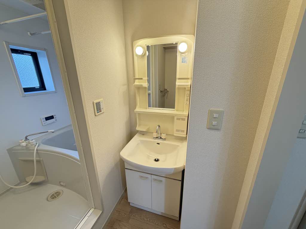 エスポワール２１ C106号-8