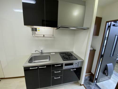 アゼリア大岡 B102号-8