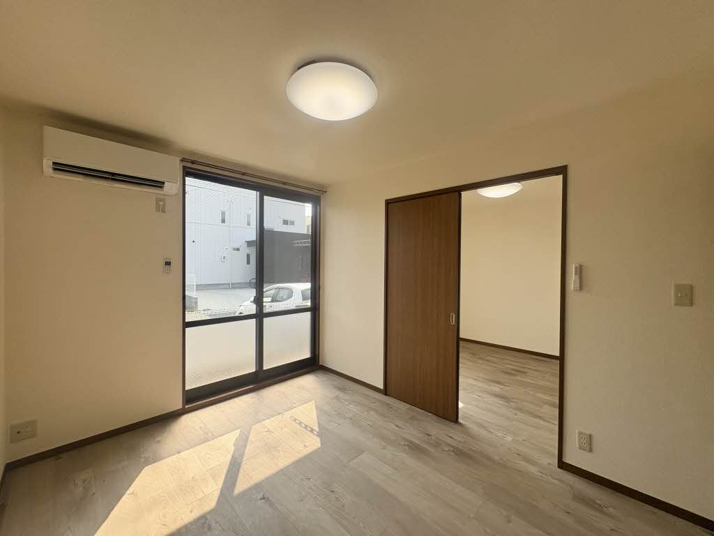 メゾン・アイリス B101号-4