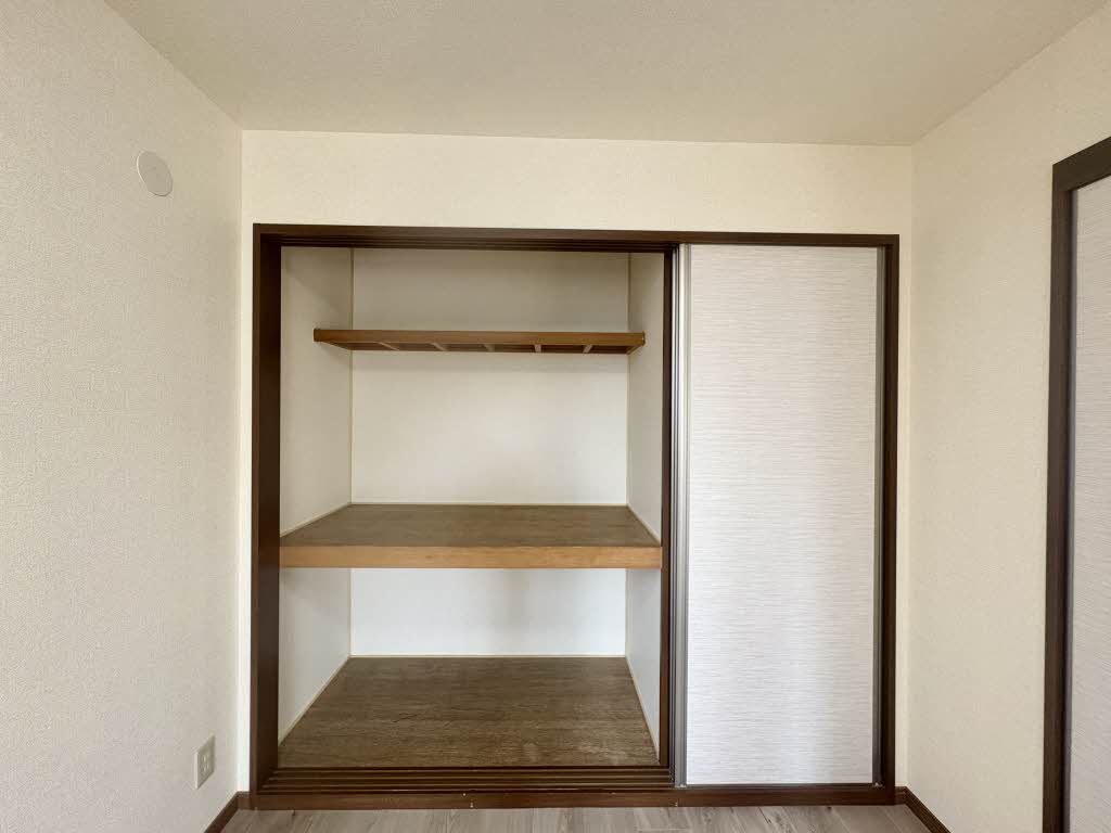 メゾン・アイリス B101号-10