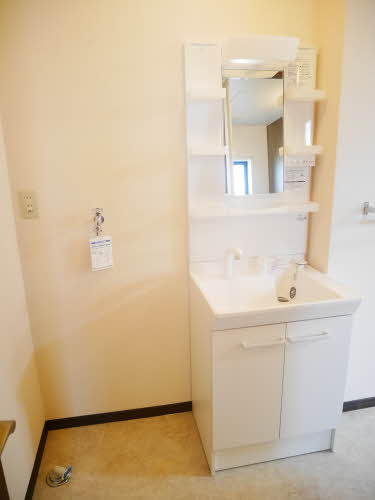 ドミールマリノⅡ B202号-8