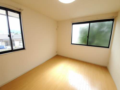 ウインドワードＥＡＳＴ E201号-5