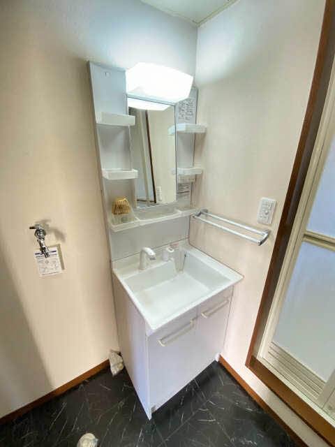 カーサルミエール H201号-9