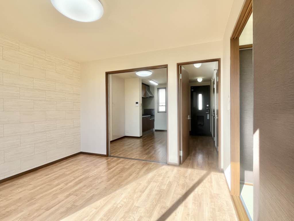 ハイツエバグリーン 0201号-3