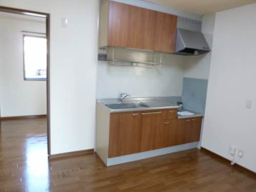 メゾン薫 C101号-2